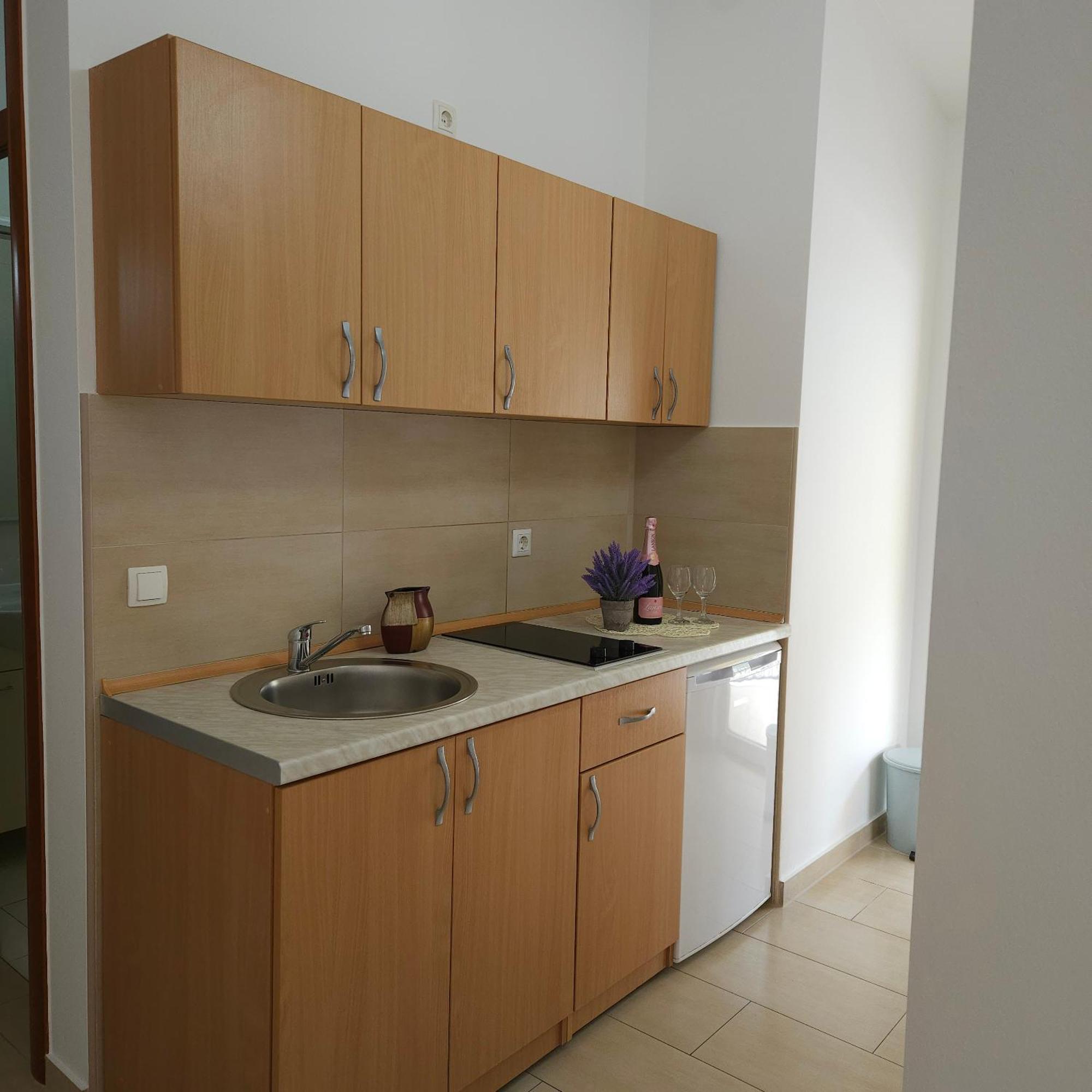 Apartments Cytrus Неум Екстериор снимка