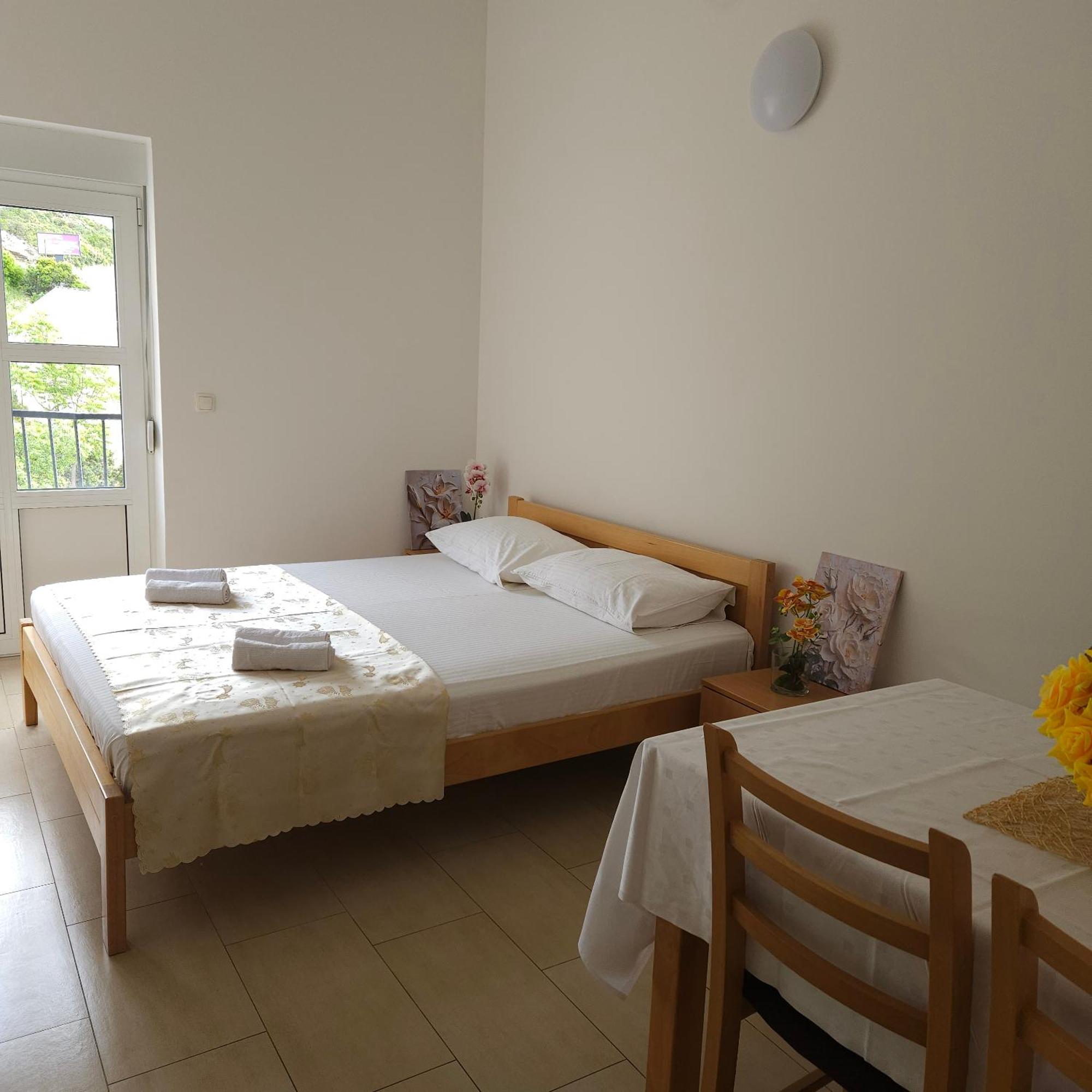 Apartments Cytrus Неум Екстериор снимка