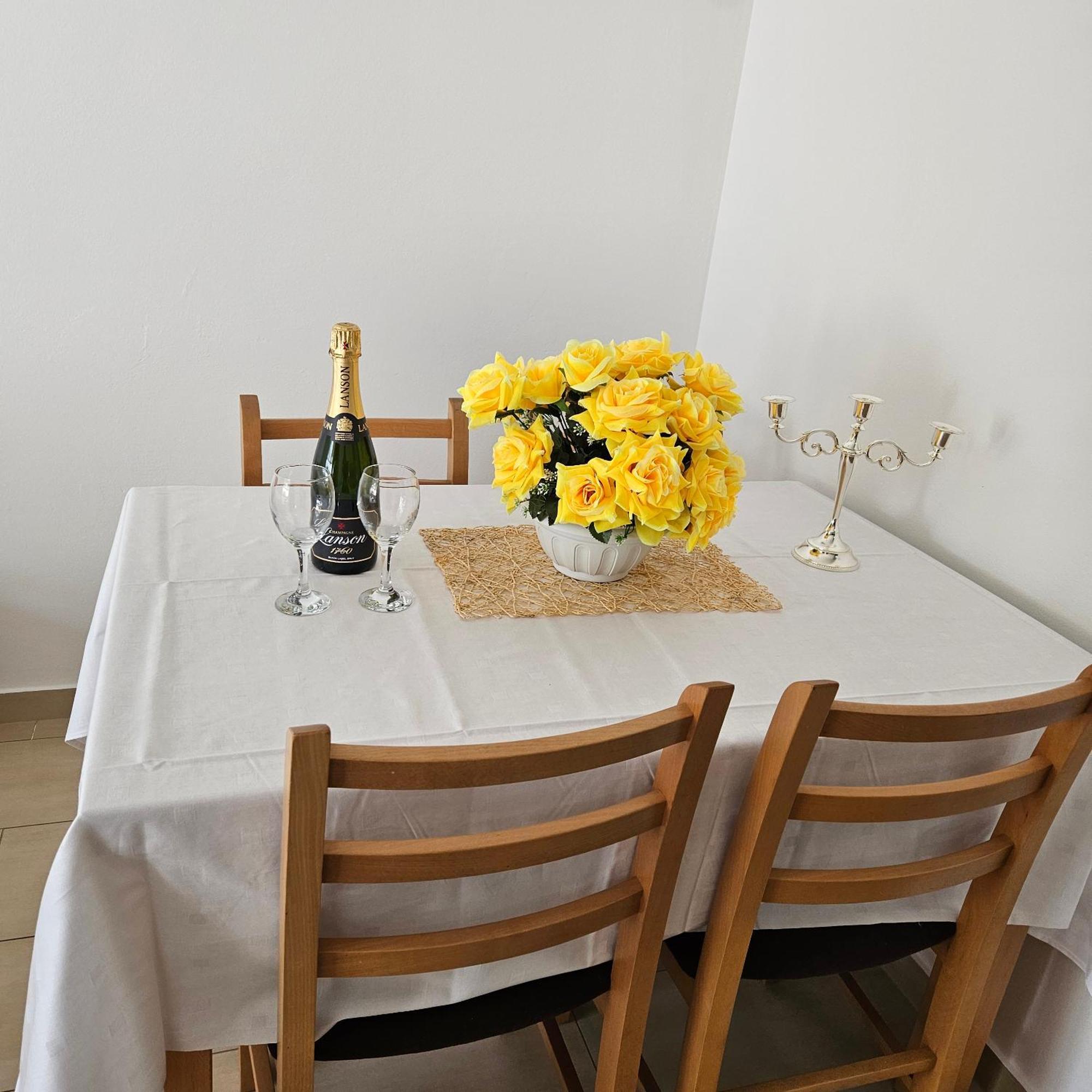 Apartments Cytrus Неум Екстериор снимка
