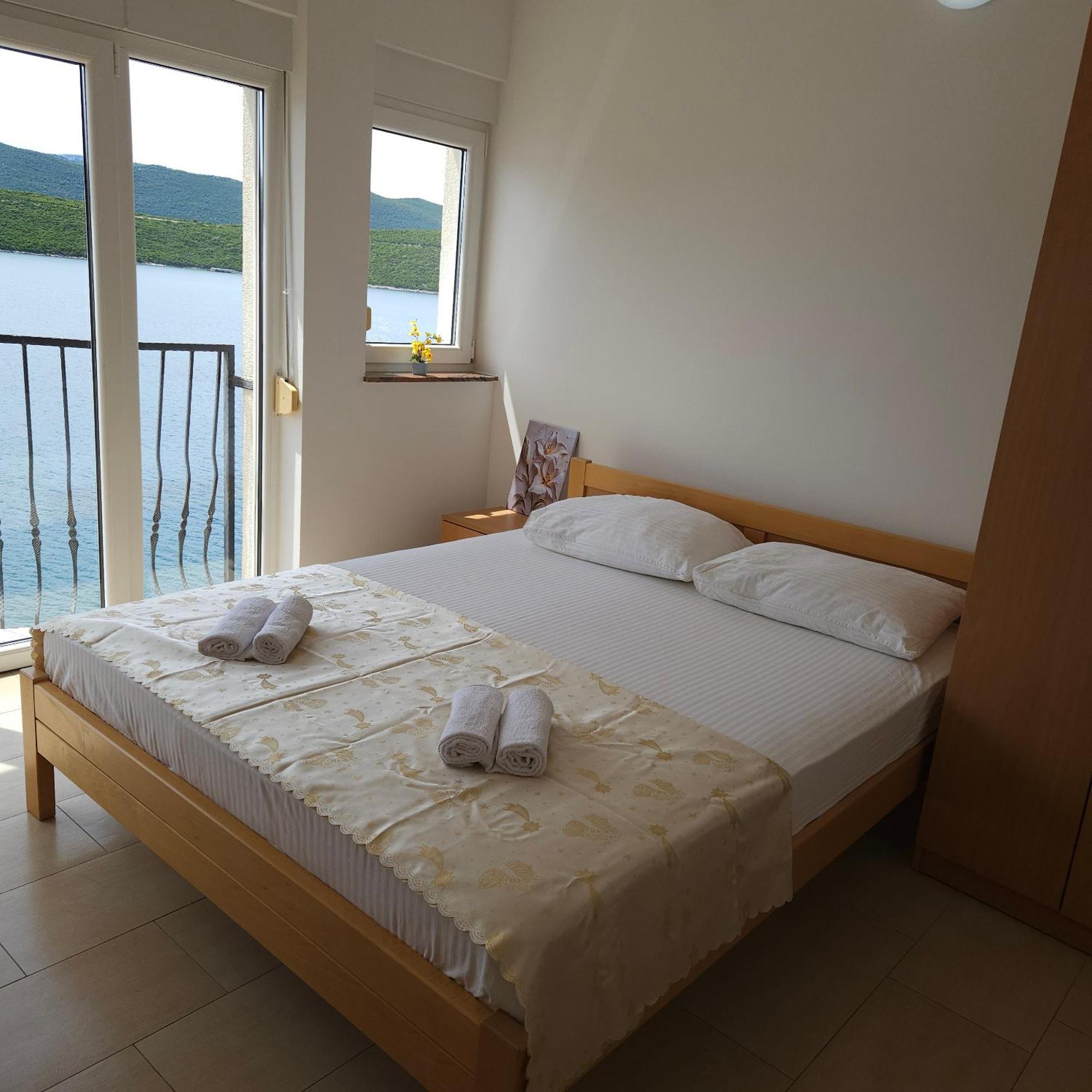 Apartments Cytrus Неум Екстериор снимка