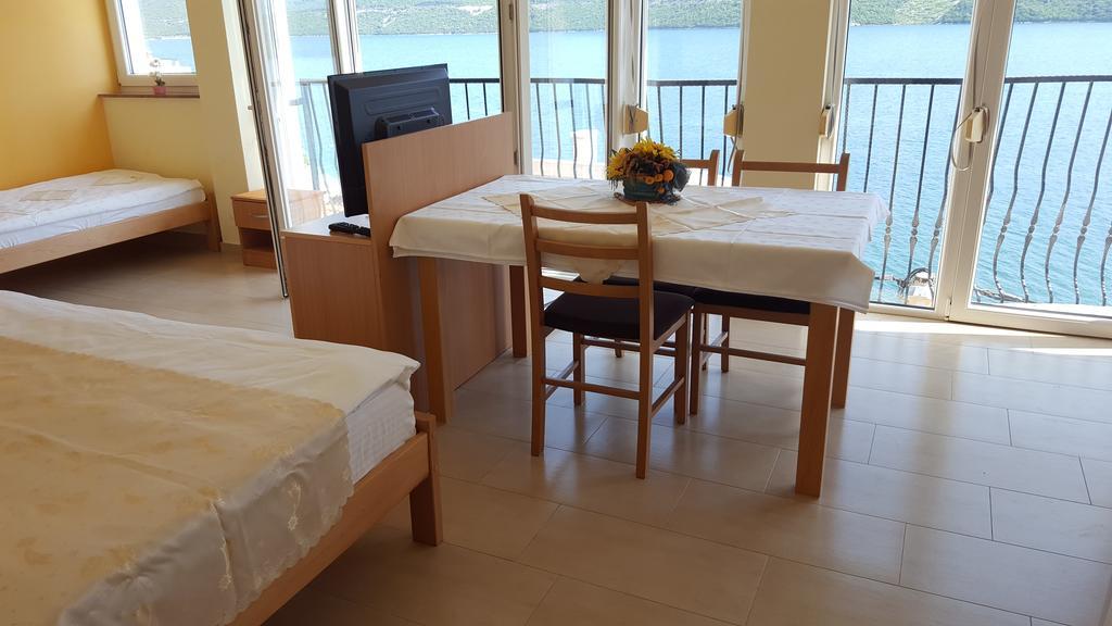 Apartments Cytrus Неум Екстериор снимка